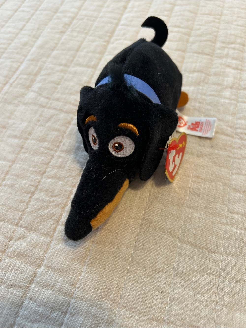 TY BUDDY SECRET LIFE OF PETS plush beanie baby dachshund